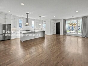 1011 Garfield St in Nashville, TN - Building Photo - Building Photo