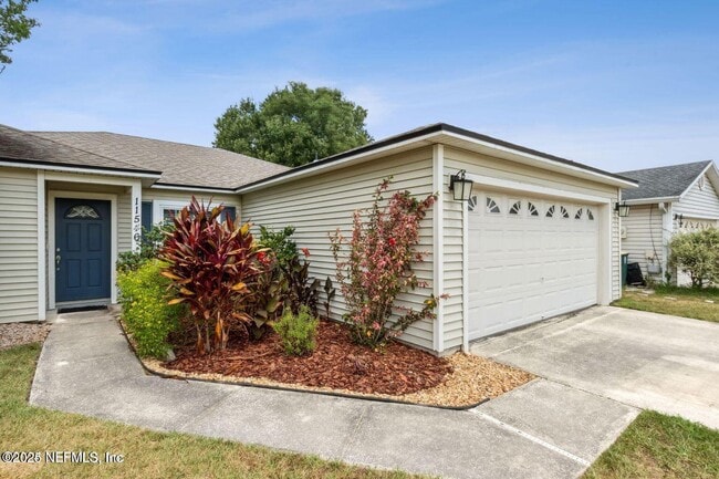 11546 Twin Oaks Trail in Jacksonville, FL - Building Photo - Building Photo