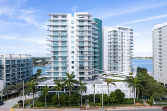 Eden House in Miami Beach, FL - Building Photo - Building Photo