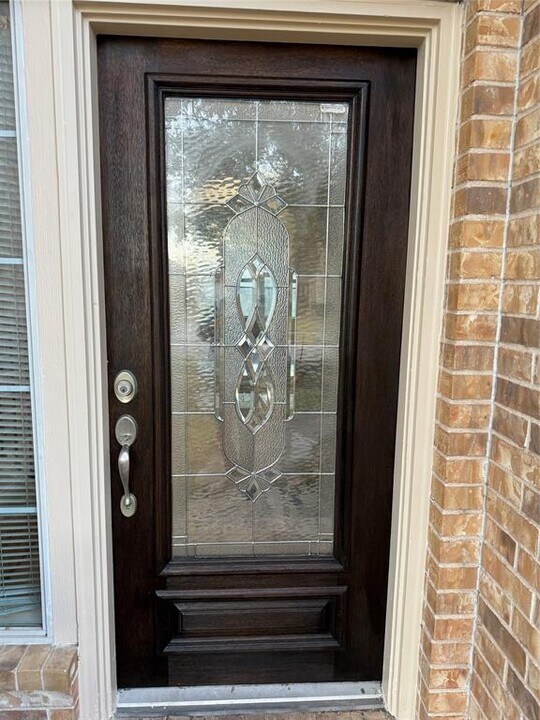 13726 Charterhouse Way in Sugar Land, TX - Building Photo