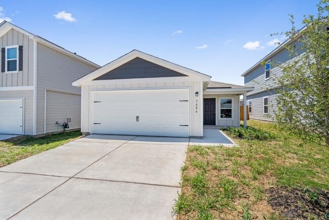 property at 3886 Trail de Paris