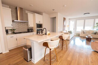 6404 Mallord Brook Bend in Austin, TX - Building Photo - Building Photo