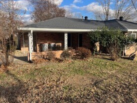 8784 Par Ln in Rogers, AR - Building Photo