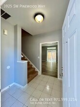 3925 SW Pinewood Way in Beaverton, OR - Building Photo - Building Photo