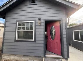 1714 N Lincoln St in Burbank, CA - Building Photo