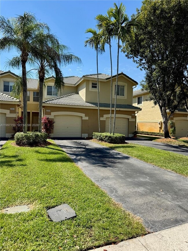 2469 Cordoba Bend in Weston, FL - Building Photo - Building Photo