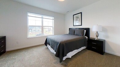 0 Finley Way in South Beloit, IL - Foto de edificio - Building Photo