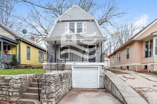 136 Lawndale Ave in Kansas City, MO - Building Photo