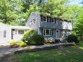 46 Kenney St in Canton, MA - Building Photo - Building Photo