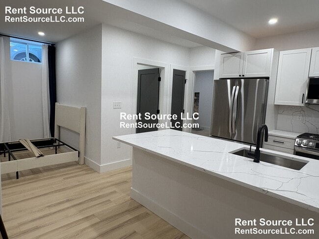 property at 52 Cotting St