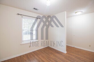 148 Country Walk Cir in Savannah, GA - Building Photo - Building Photo