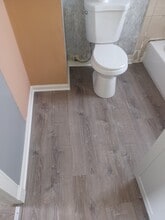 5811 S Kolmar Ave in Chicago, IL - Building Photo - Building Photo