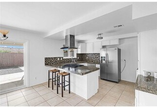 81871 Victoria in Indio, CA - Foto de edificio - Building Photo