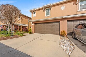 961 Aussi Ct in Tarpon Springs, FL - Building Photo - Building Photo