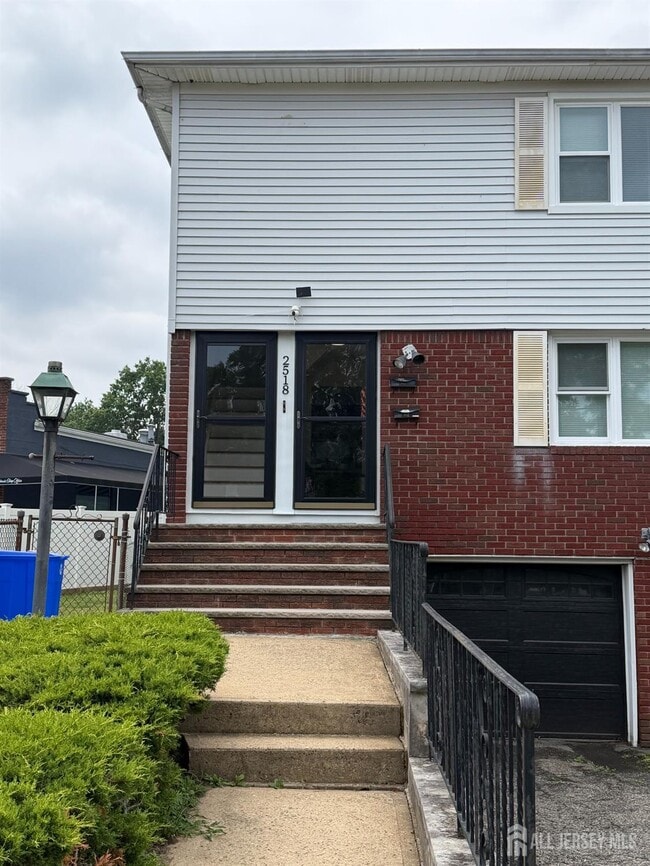 property at 2518 Spruce St