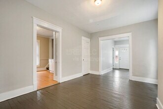 844 S 33rd St in Louisville, KY - Building Photo - Building Photo