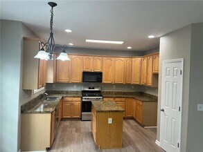 365 Vinings Vintage Cir SE, Unit 407 in Mableton, GA - Building Photo - Building Photo