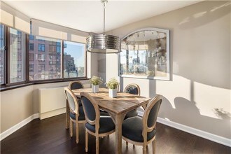 77 W 24th St-Unit -22-B in New York, NY - Building Photo - Building Photo