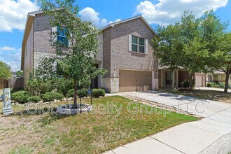 27326 Trinity Cross in San Antonio, TX - Building Photo - Building Photo