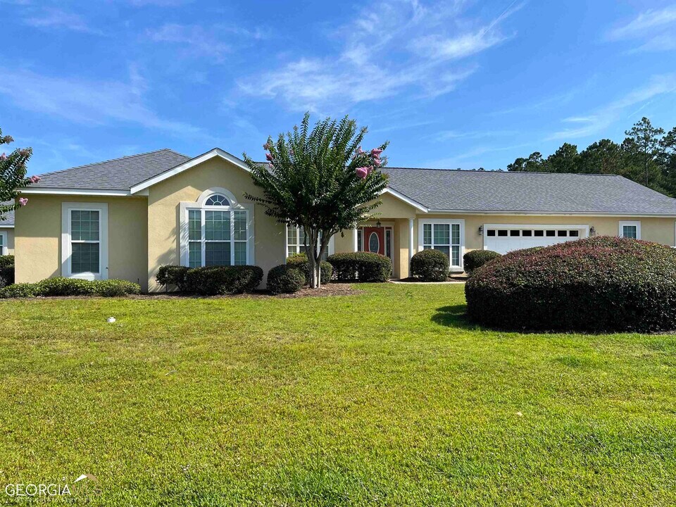 47 Coastal Walk in St. Marys, GA - Building Photo