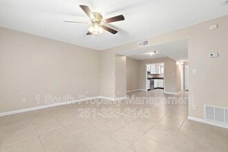 6527 Old Shell Rd in Mobile, AL - Building Photo - Building Photo