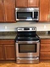 5220 Chapel Chase Lane in Huntersville, NC - Building Photo - Building Photo