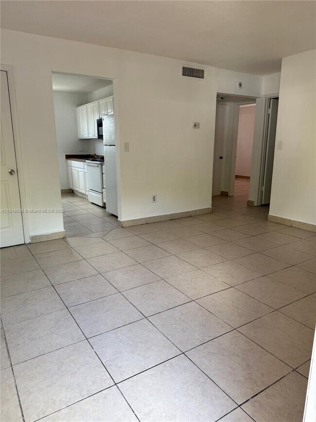 520 SW Krome Terrace in Homestead, FL - Building Photo - Building Photo