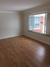 Royal Oak Crossings at Main in Royal Oak, MI - Foto de edificio - Building Photo