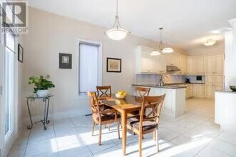 203 Hunterwood Chase in Vaughan, ON - Building Photo - Building Photo