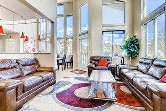 4010 Silverheels Dr in Silverthorne, CO - Building Photo - Building Photo