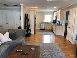 245 Lowell St in Waltham, MA - Building Photo - Building Photo