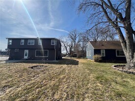 2345 County in Mounds View, MN - Building Photo