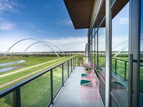 Modera Trinity in Dallas, TX - Building Photo - Building Photo