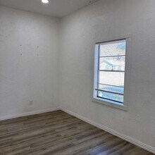 809 Martin Luther King Jr Blvd in Corsicana, TX - Building Photo - Building Photo