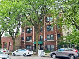 4551 N Damen Ave in Chicago, IL - Building Photo