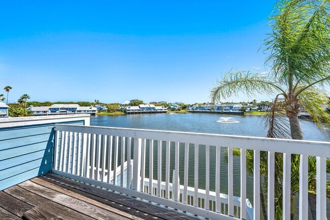 1217 Ocean Dunes Cir in Jupiter, FL - Building Photo - Building Photo