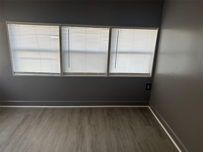 property at 4511 Wedgewood St