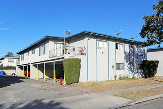 12531 Morningside Ave in Garden Grove, CA - Building Photo - Building Photo