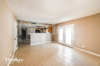 12849 N 36th Dr in Phoenix, AZ - Building Photo - Building Photo