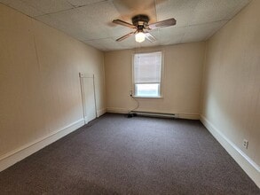 403 5th Ave SW in Cedar Rapids, IA - Building Photo - Building Photo