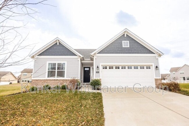 property at 2624 Beacon Point Ct