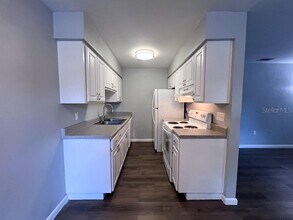 2232 SW 39 Dr in Gainesville, FL - Building Photo - Building Photo