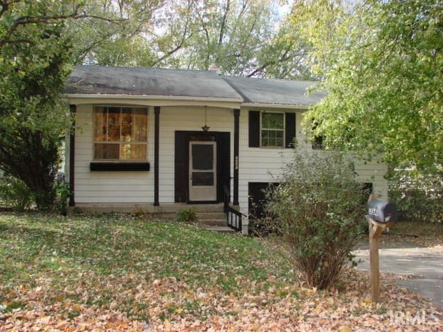 property at 3341 N Kingsley Dr