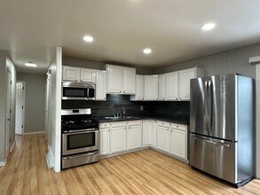702 Union Ave in Romeoville, IL - Building Photo - Building Photo