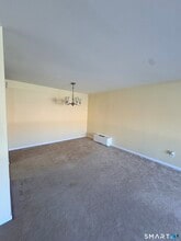 57 Westridge Rd in New London, CT - Building Photo - Building Photo