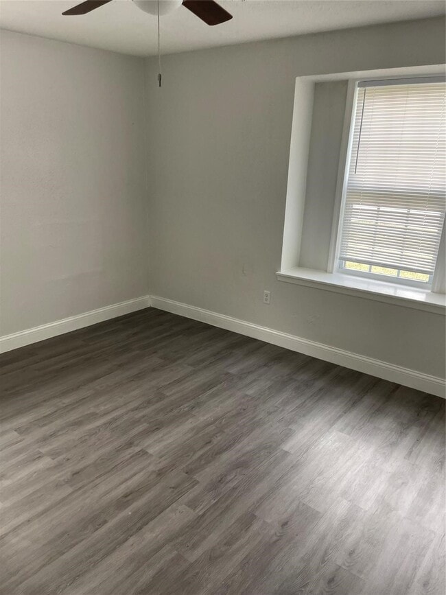 12659 Chiswick Rd in Houston, TX - Building Photo - Building Photo