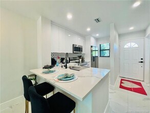 4225 N Hwy A1A in Fort Pierce, FL - Building Photo - Building Photo