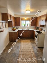 918 NW 4th St in Meridian, ID - Building Photo - Building Photo