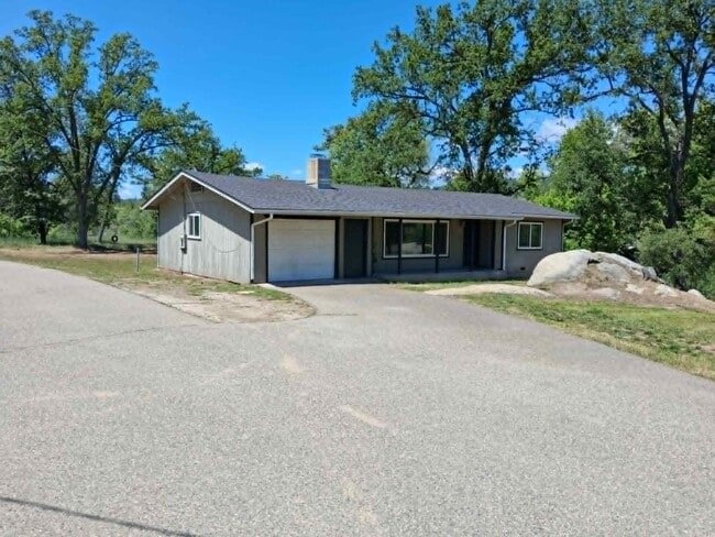 property at 49177 Chapel Hill Dr