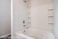 3903 Riverside Pkwy photo'